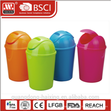 Caixote de lixo plástico colorido